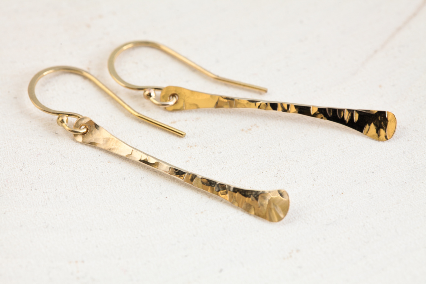 Hammered Geometric Minimalist Gold Tear Drop Earrings, Handmade by Machu  Picchu Jewelry
