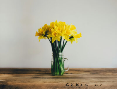 daffodils in a vase - a bright 10th wedding anniversary gift and detail.